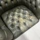 Fauteuil club Chesterfield vert antique