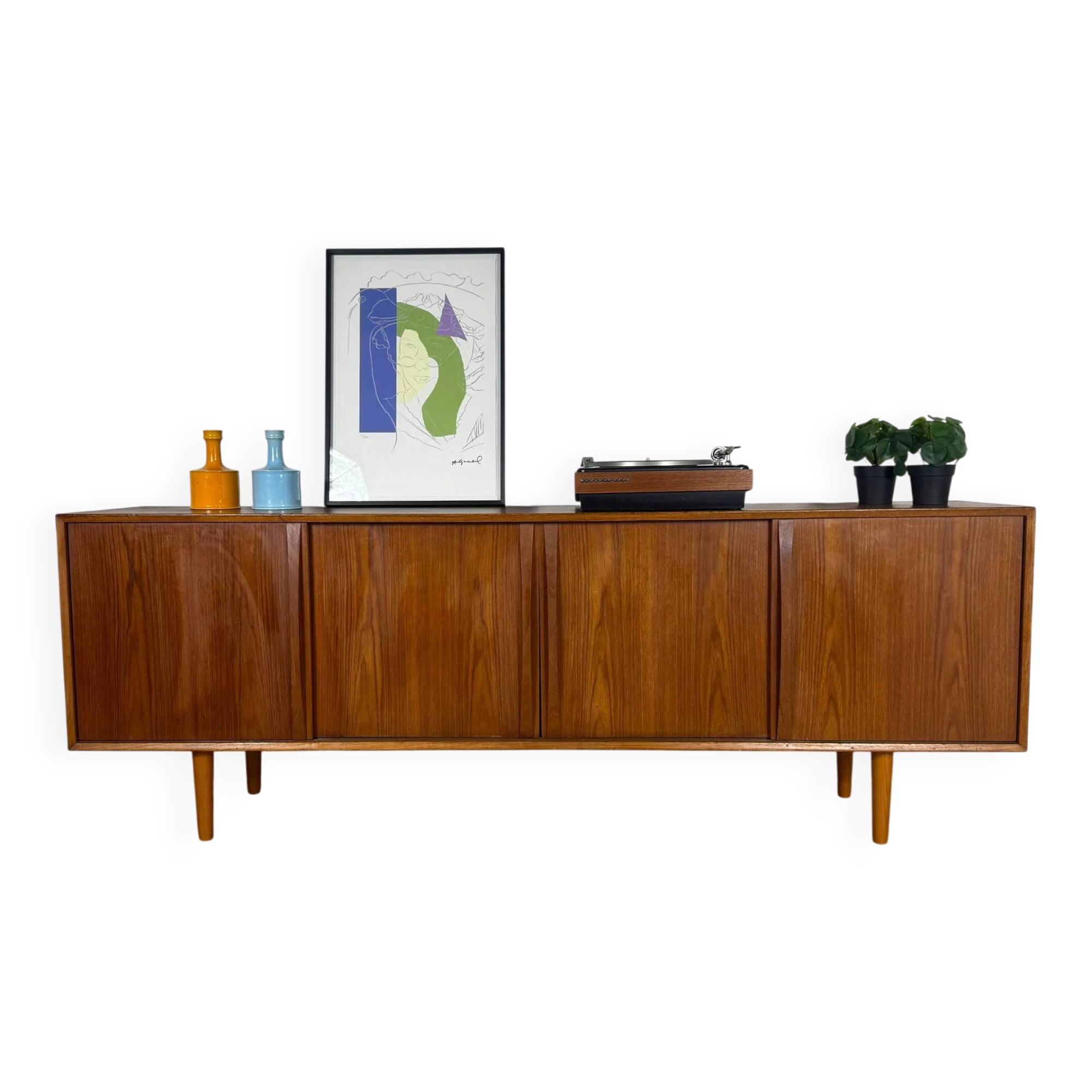 Buffet vintage en teck avec portes coulissantes – Design moderne du milieu du siècle, années 1960
