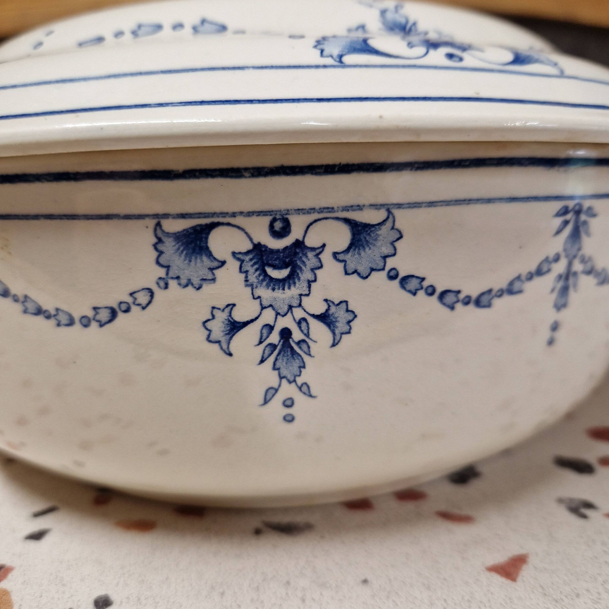 Iron earth soup tureen or vegetable dish bourgeois paris store model vieux lille blue garlands