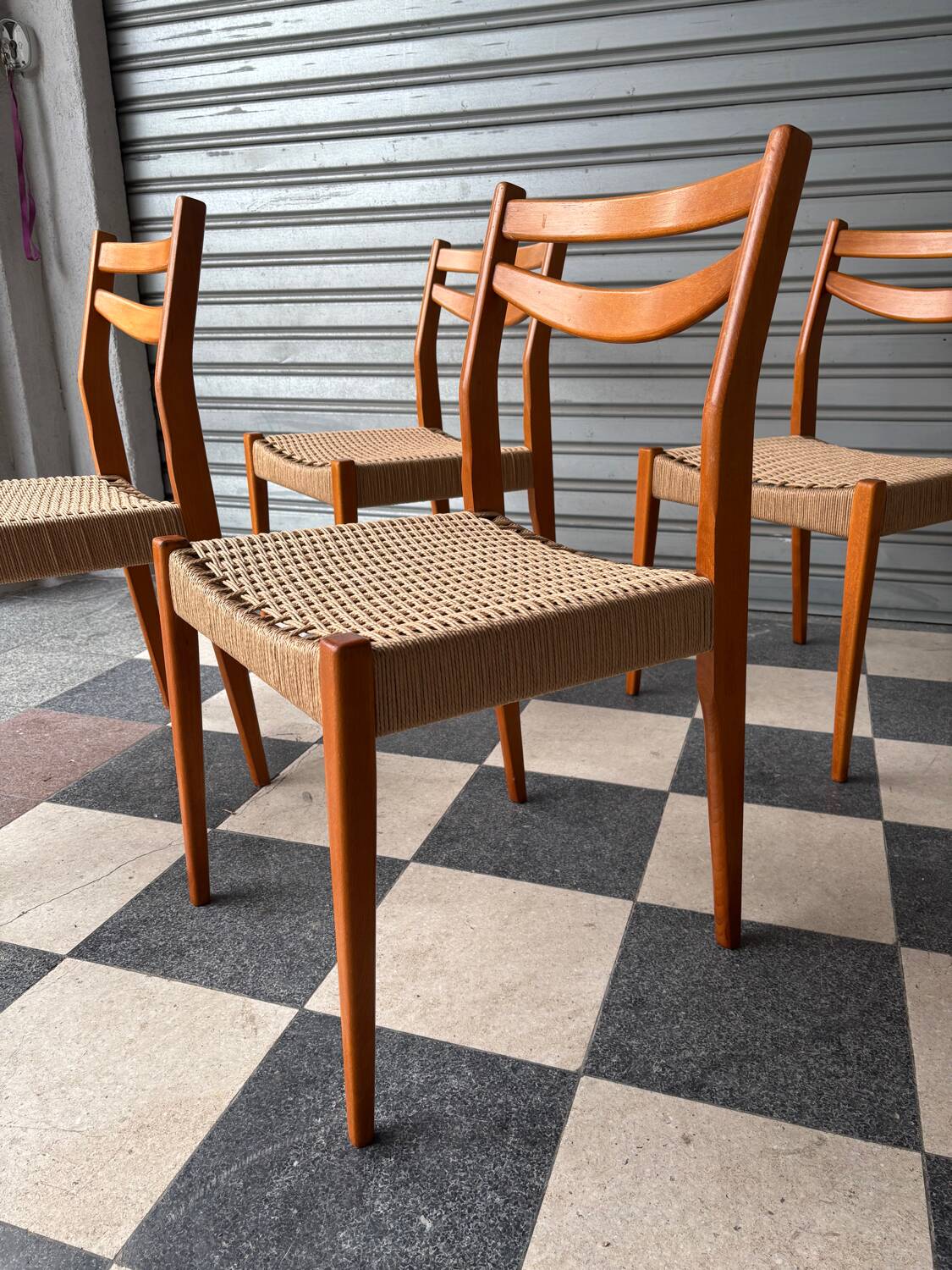 Série de 6 chaises style scandinave