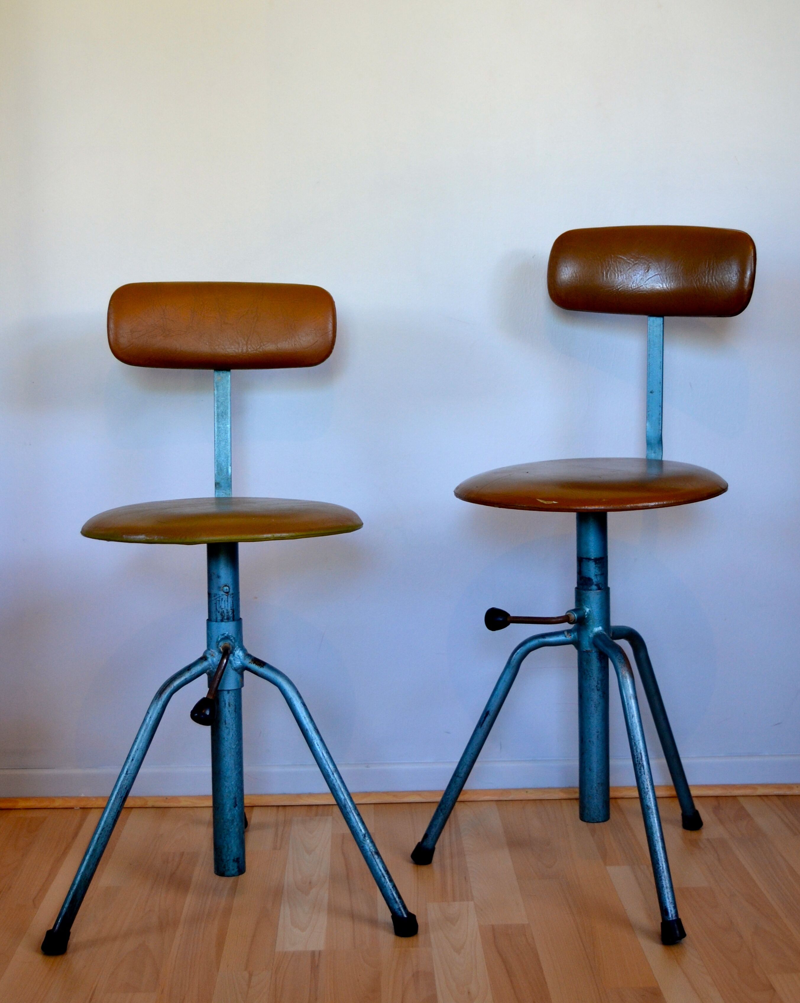 Set of two chairs - workshop stools, adjustable in height, industrial