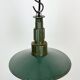 Suspension militaire industrielle en émail pétrole avec plateau en fonte d'aluminium, 1960s
