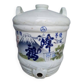 Old Japanese sake barrel Taru Dario – Shōwa period
