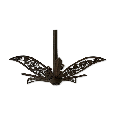 Suspension en fer forgé de grande taille sur le thème des feuilles et des fleurs,  Années 40, Allemagne