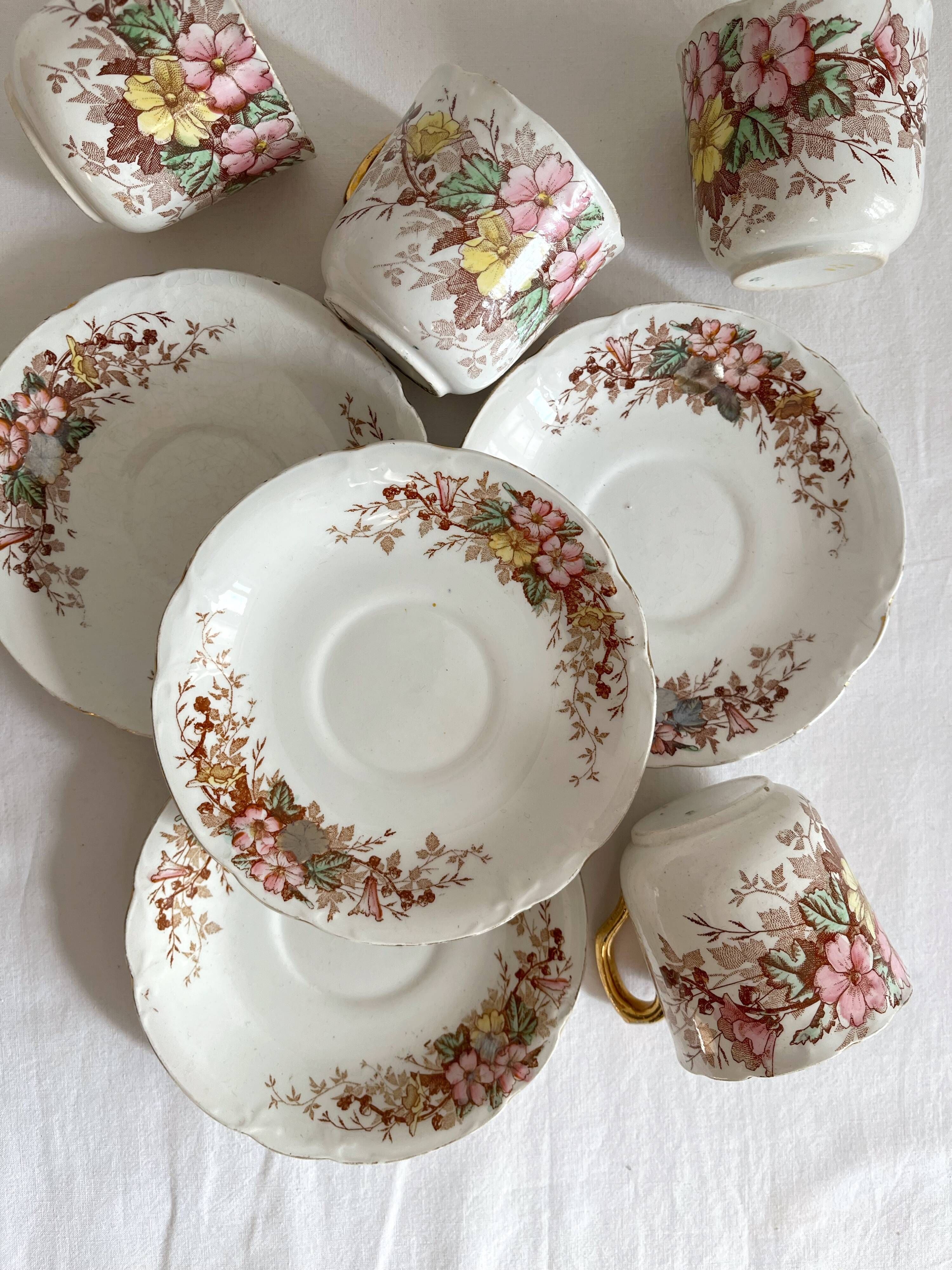 4 antique coffee cups in polychrome iron earth KG Lunéville