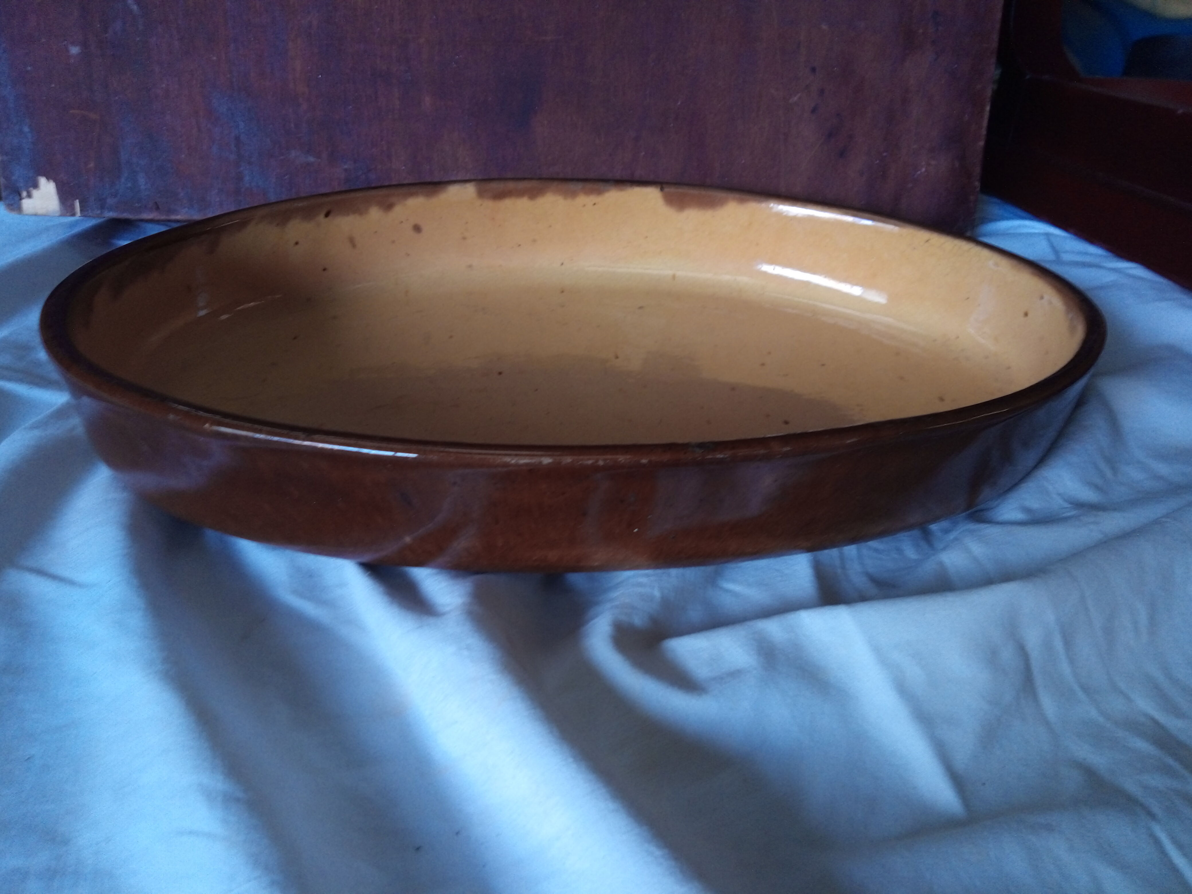 Sandstone dish Gustave De Bruyn