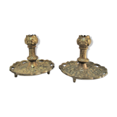 Paire de bougeoirs bronze doré patiné décor végétal début XXème