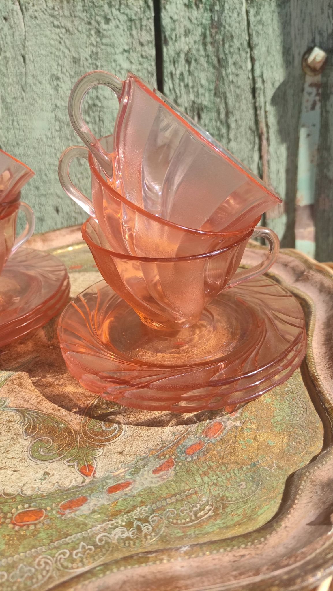 Vintage vereco pink cups France six-serve