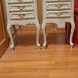 2 bedside tables