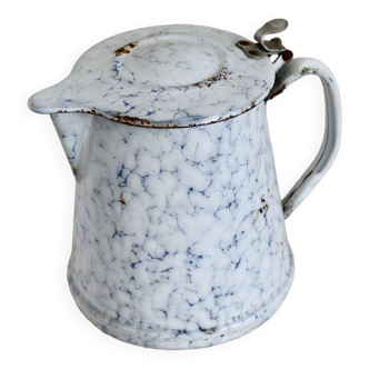 Cafetière vintage en émail blanche et bleue effet marbre