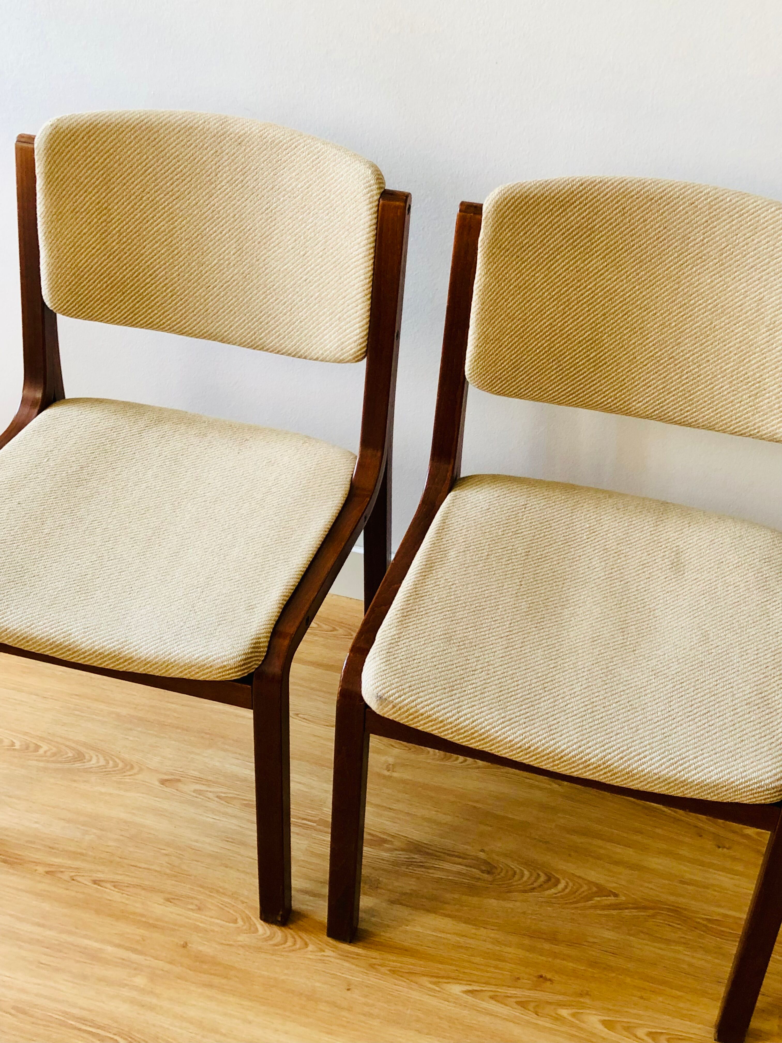 Set of 4 vintage chairs in teak and wool