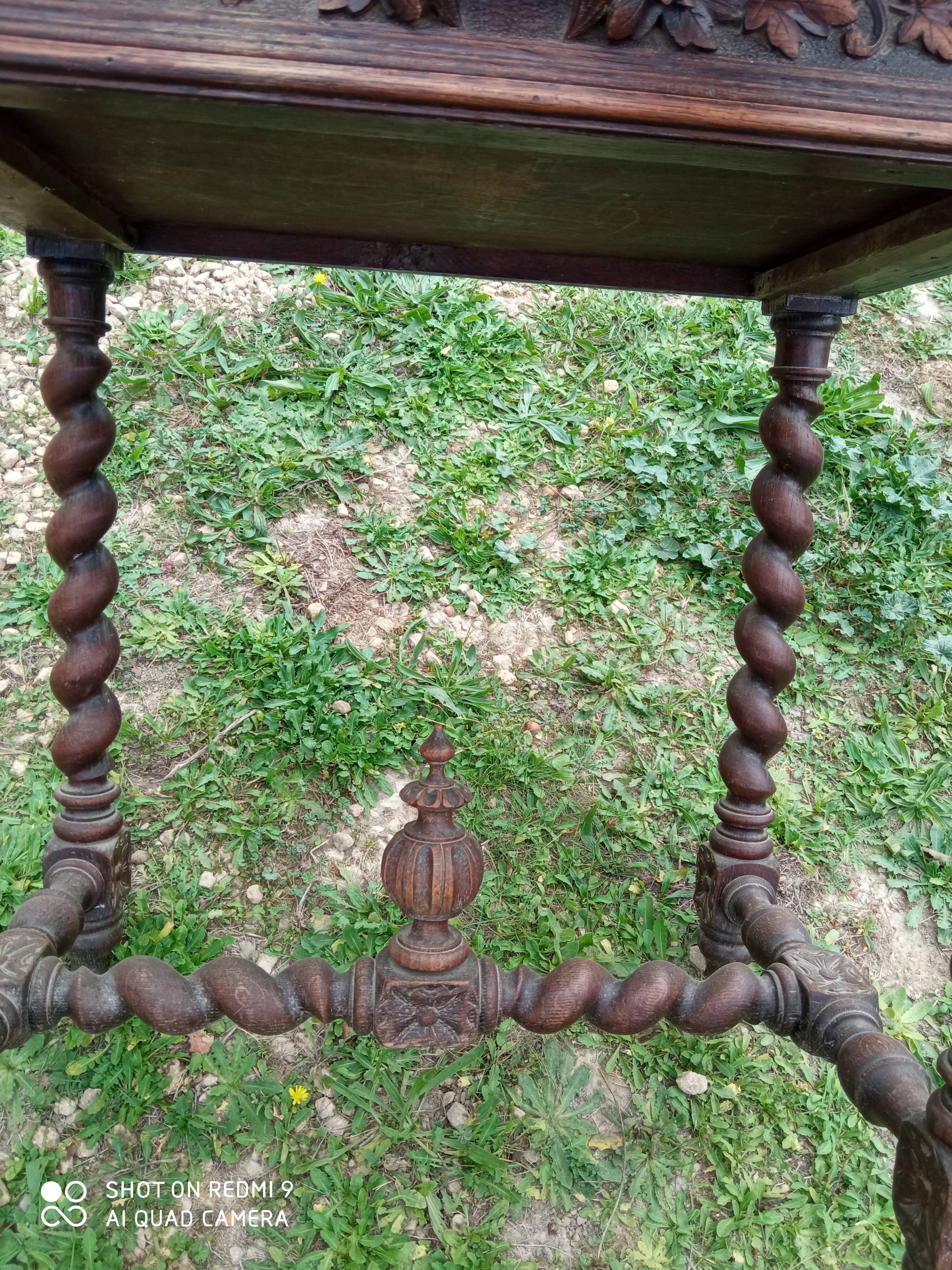 Henry 2 style desk in oak