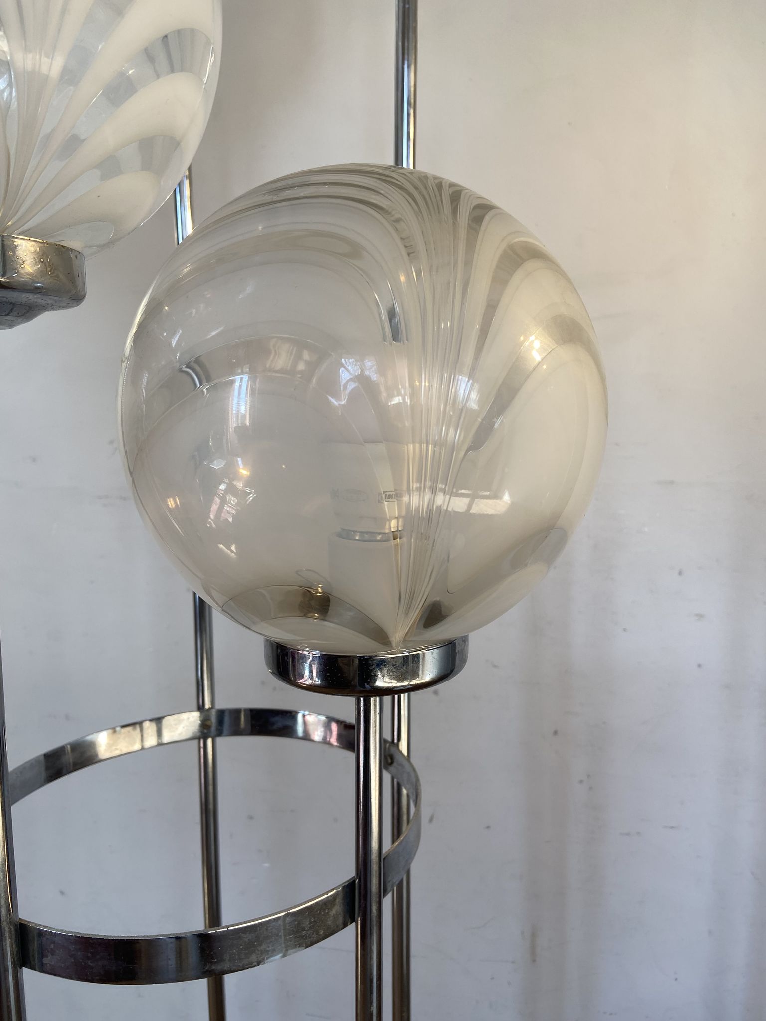 Waterfall floor lamp 5 globes Marinha Grande factory 70s