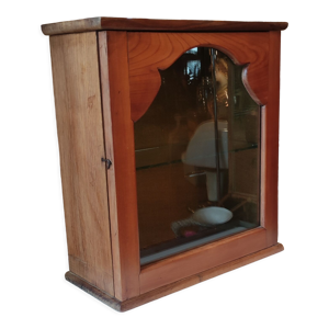 Ancienne vitrine murale