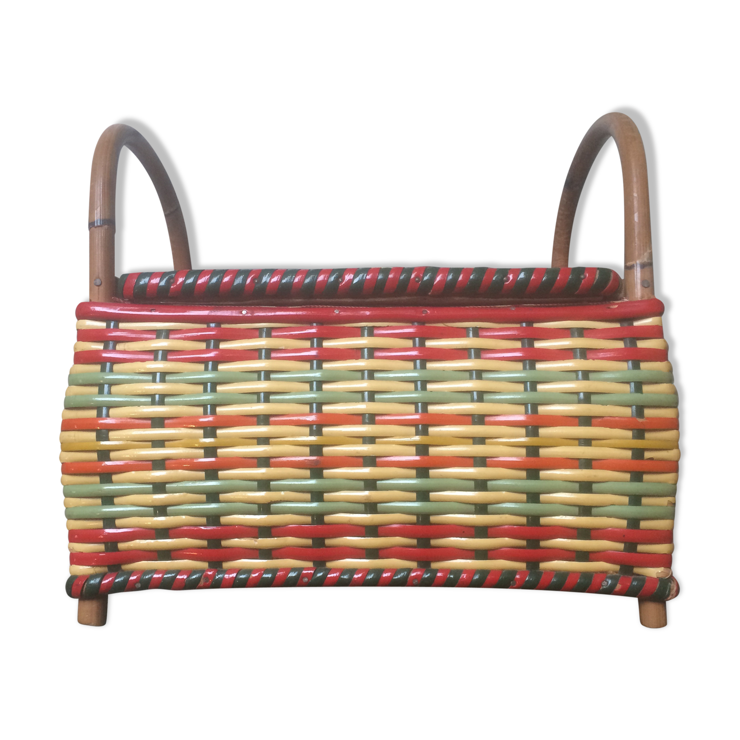 Rattan and scoubidou chest