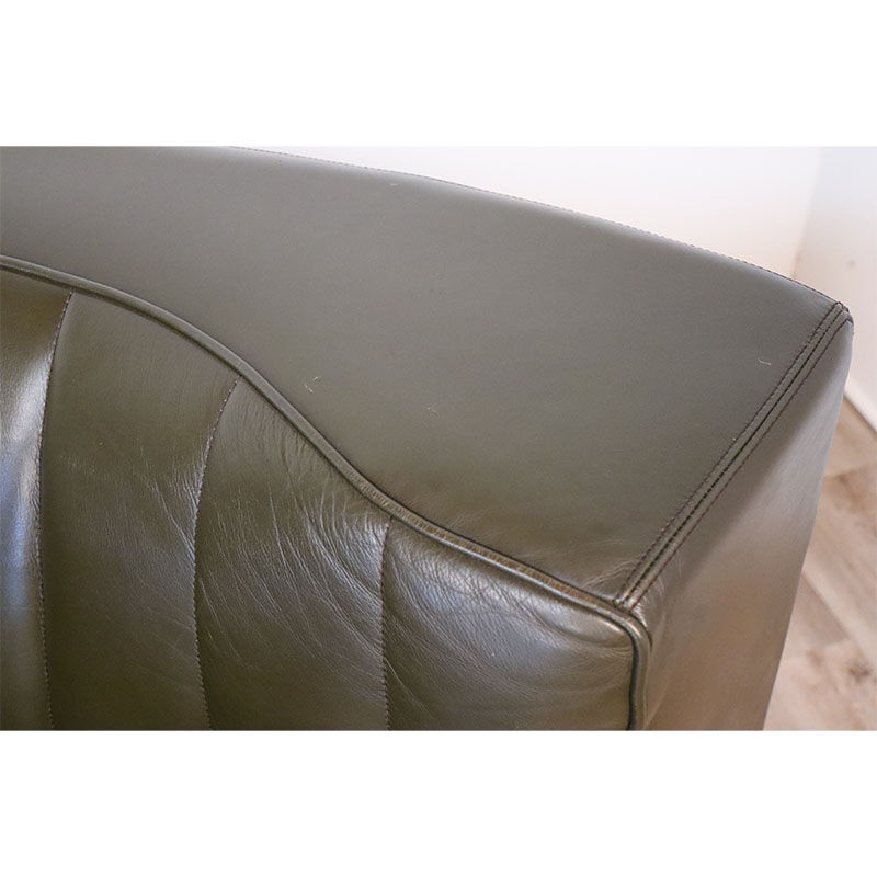 Modular vintage leather sofa by Tito Agnoli for Mobilier International 1970