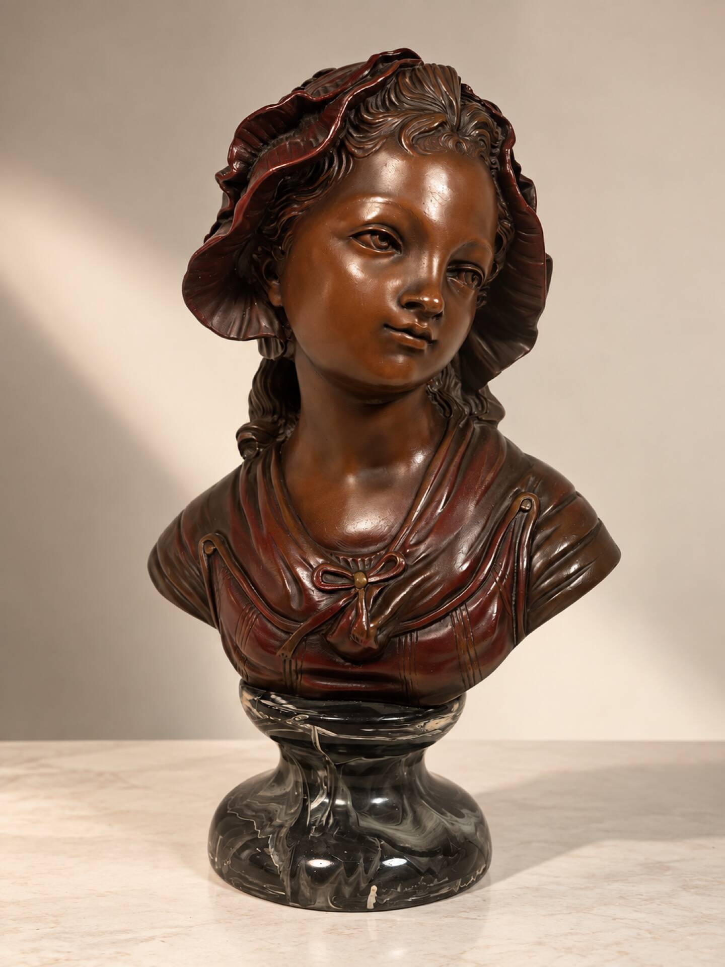 Bust of a woman 40 cm – Art Nouveau style – bronze effect finish