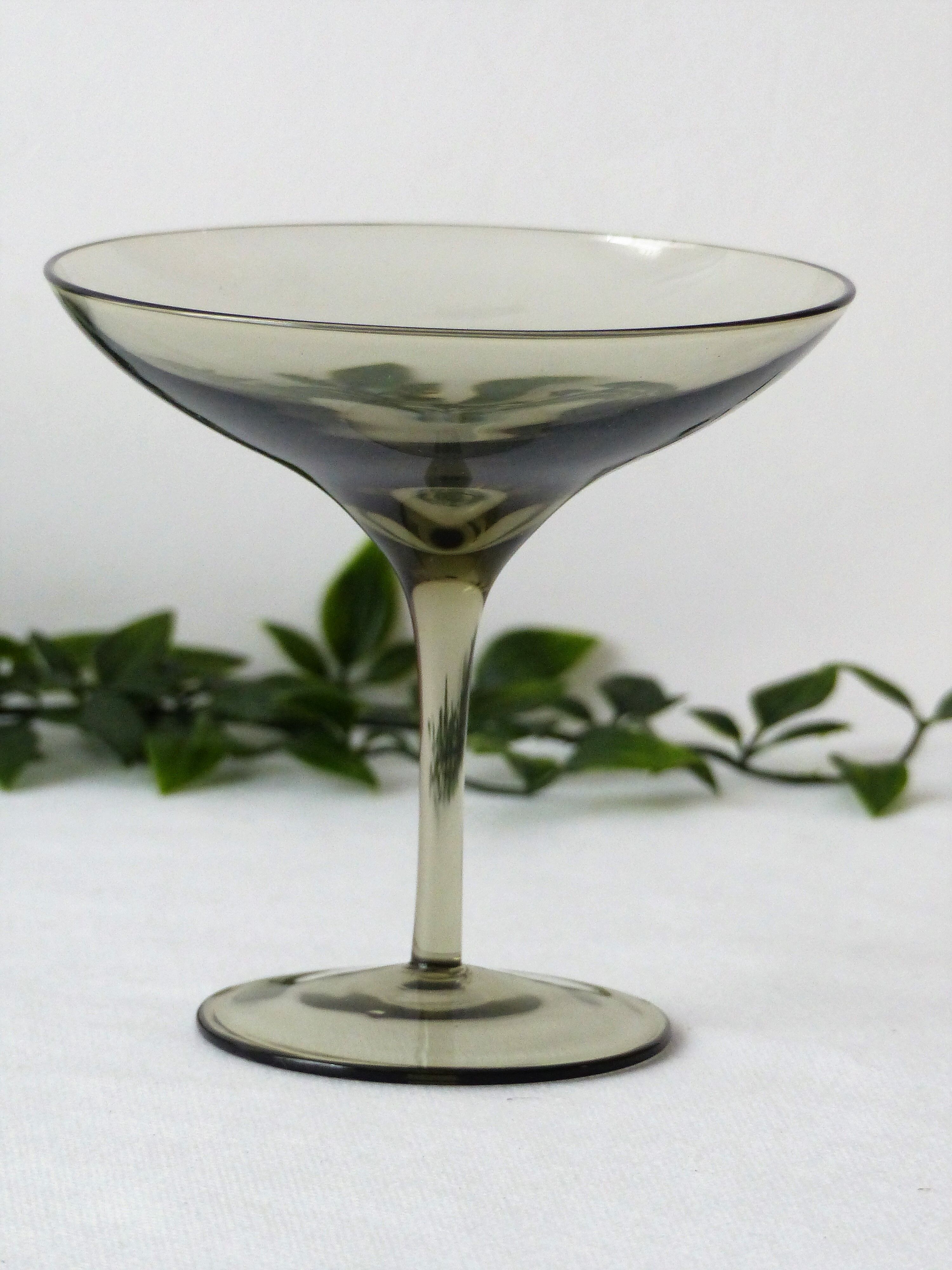 Set of 5 smoked glass cups