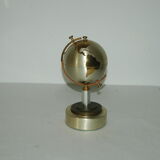 Cigarette dispenser Mappemonde music box 70s