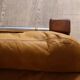 Fauteuil Amazonas avec repose-pieds en cuir cognac par Jean Gillon Brésil