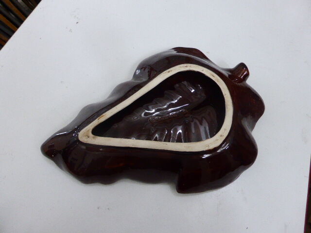 Cut fruit leaf in autumnal colors, vintage 1960. Stamped Vallauris