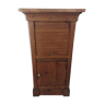 Curtain cabinet