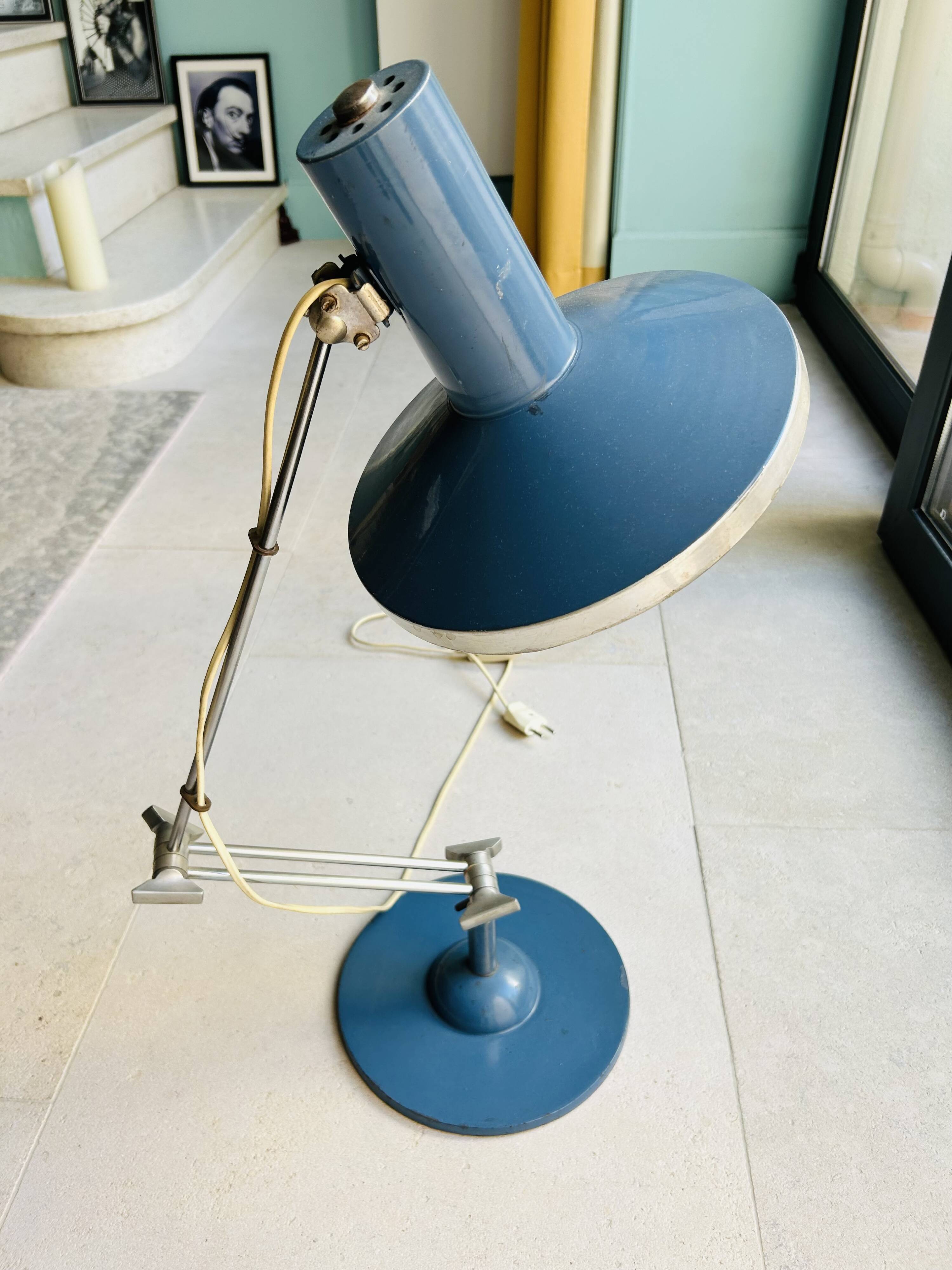 Industrial lamp