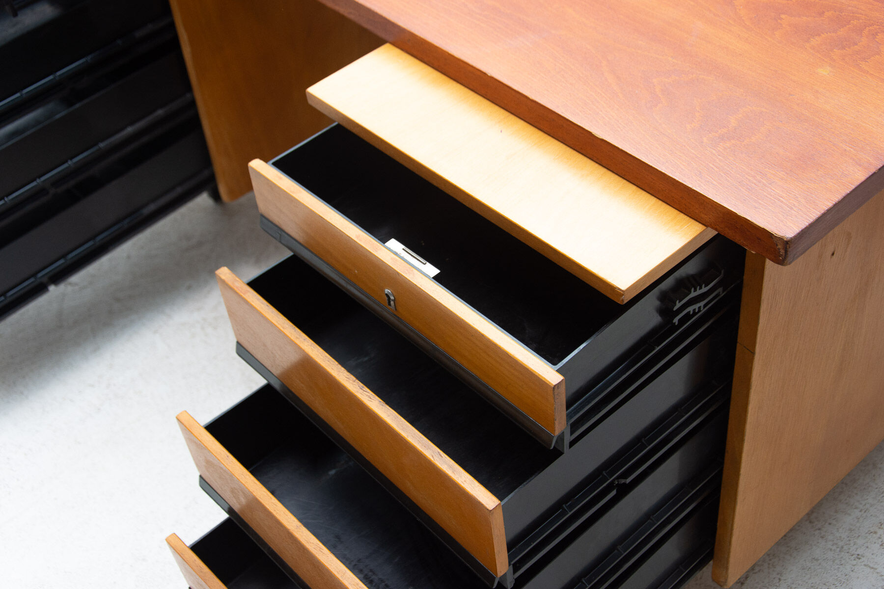 Vintage writing desk, 1970´s, Czechoslovakia