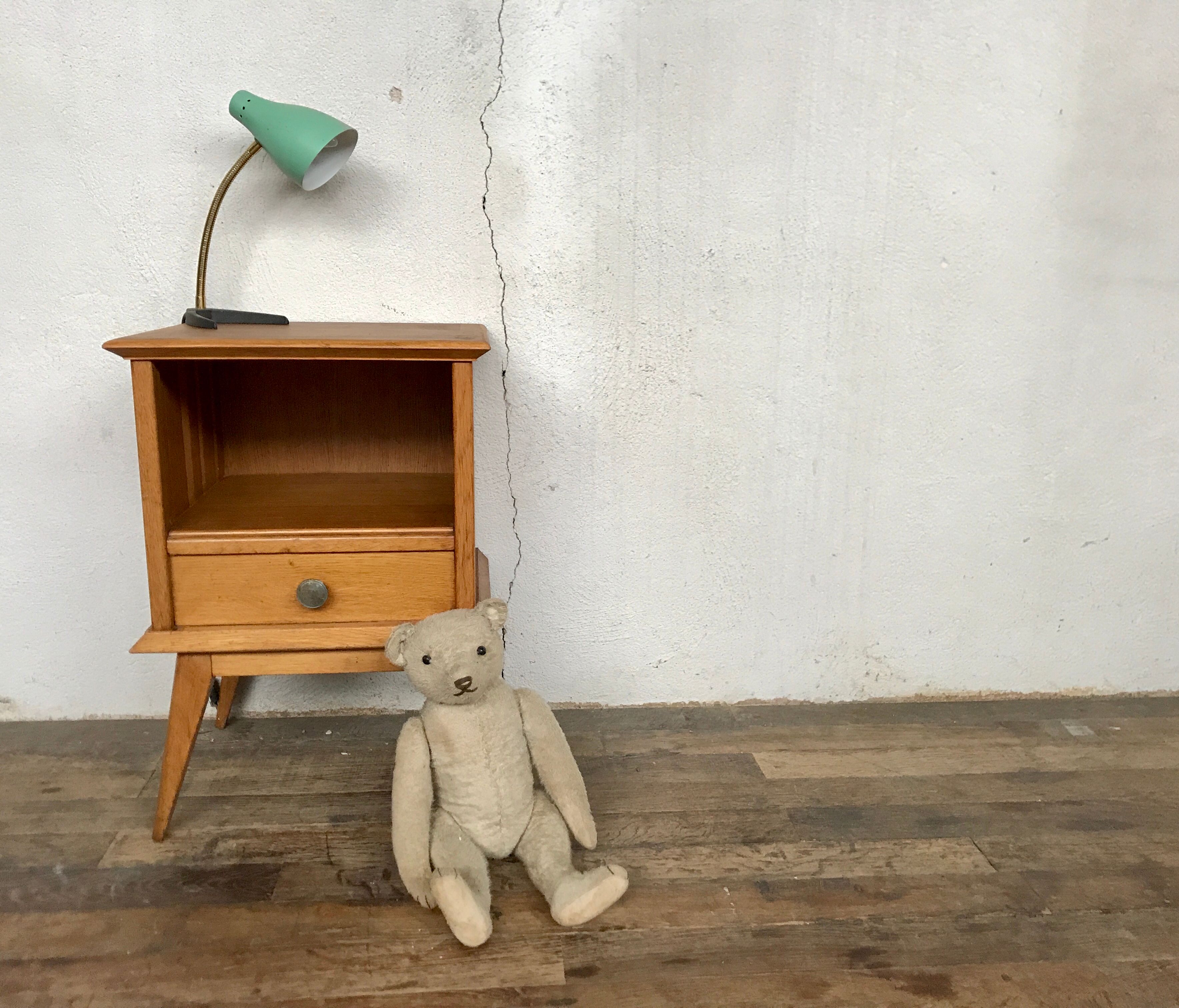 Bedside table