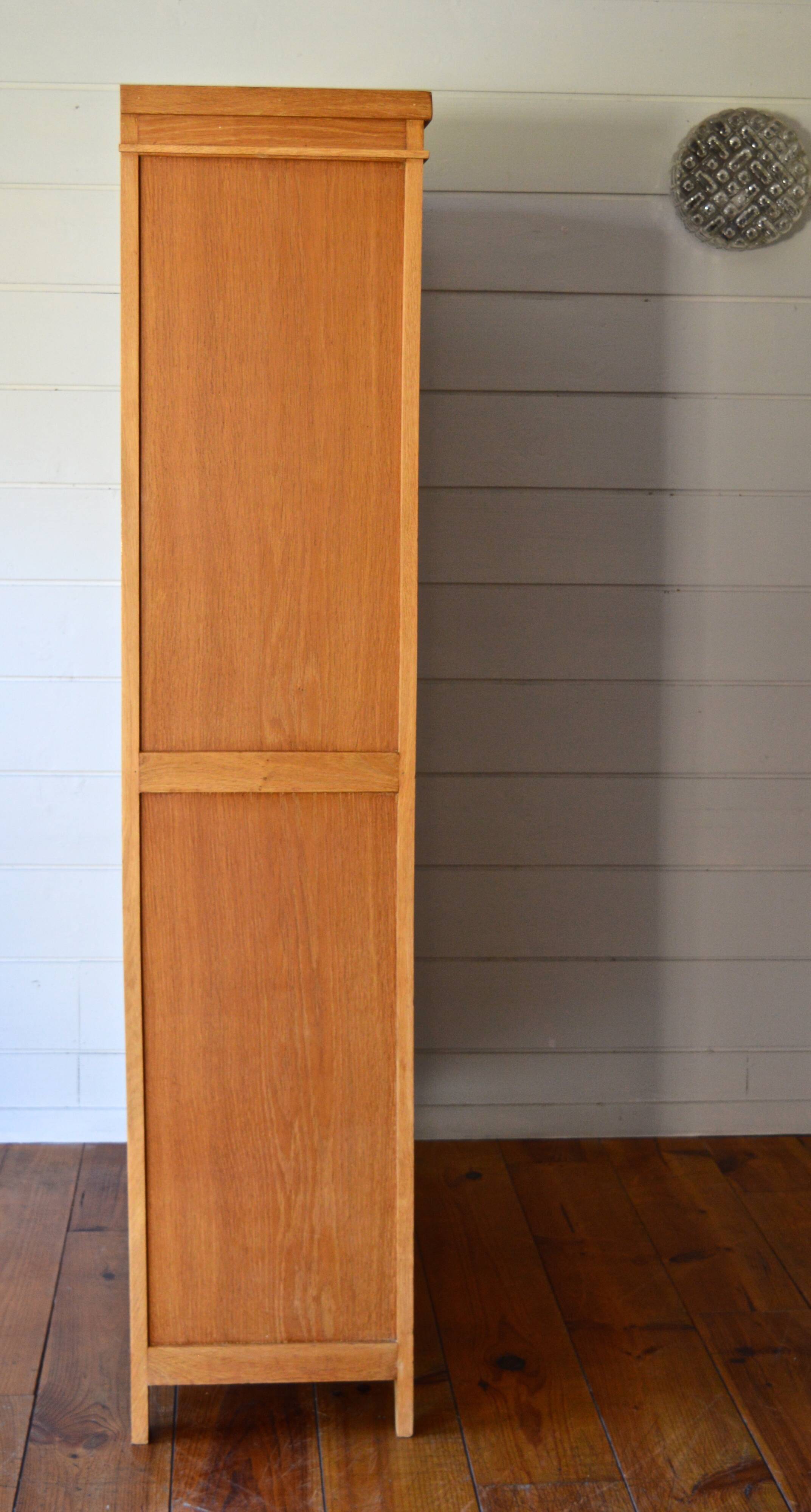 glass cabinet