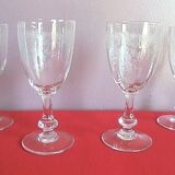 Lot 4 glasses with crystal foot St Louis chiseled patterns including 2 signed High. 14.5 cm