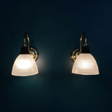 Pair of brass wall sconces and prismatic glass tulips vintage decoration lighting fixture
