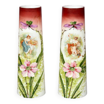 Pair of opaline vases. Hand-painted.