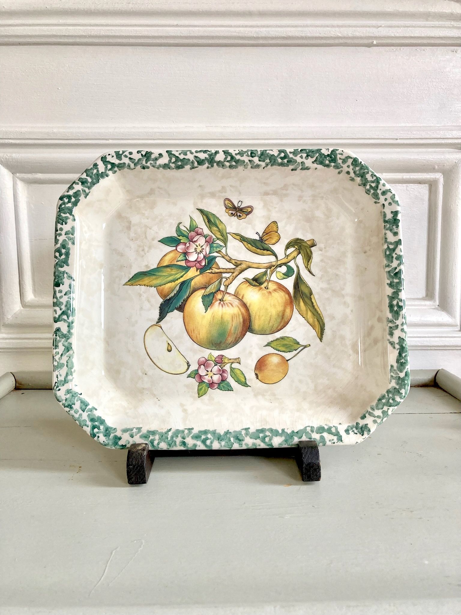 Fruit décor dish Italy 1970, Due Torri