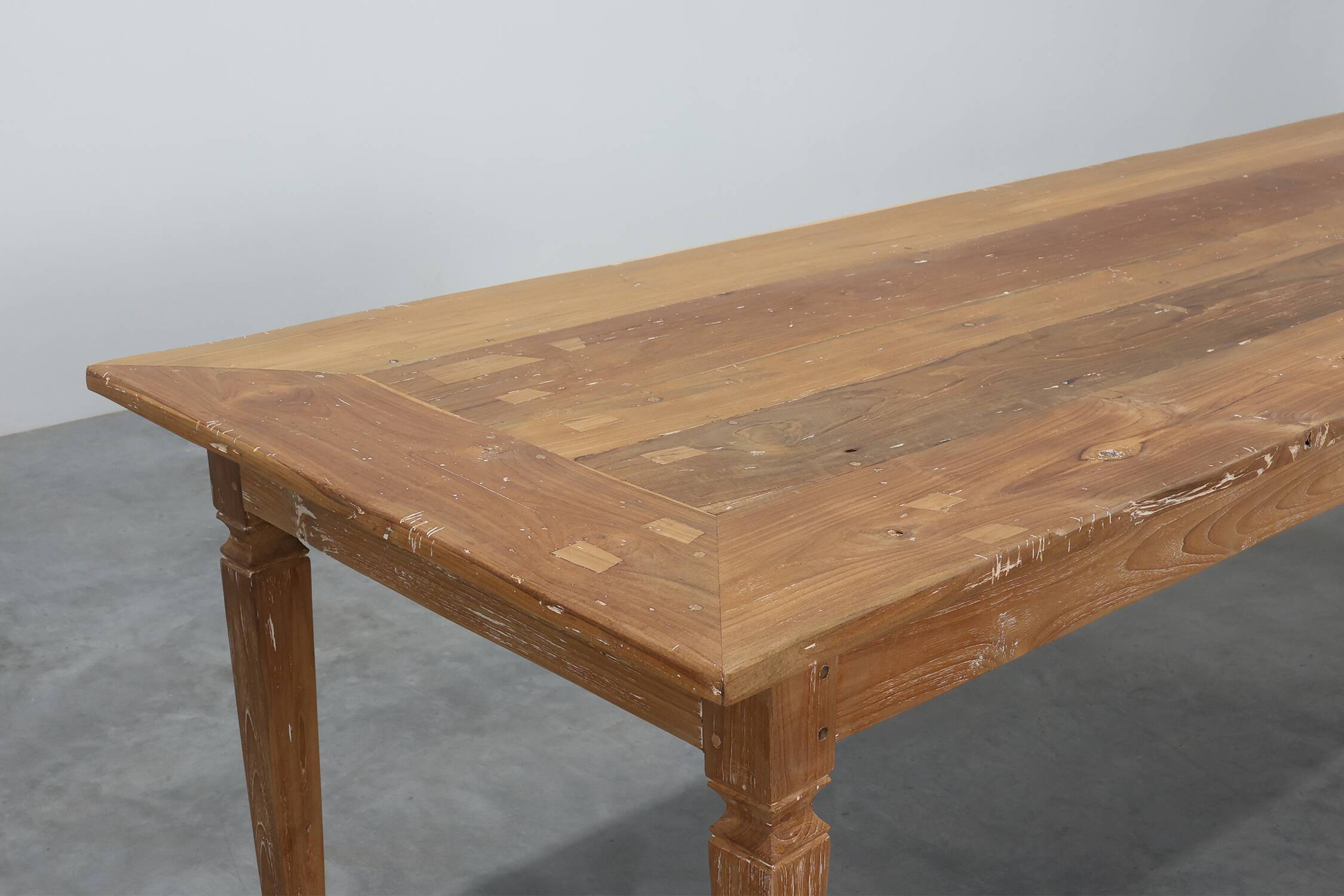 Table de ferme provinciale en bois d'orme, France vers 1850