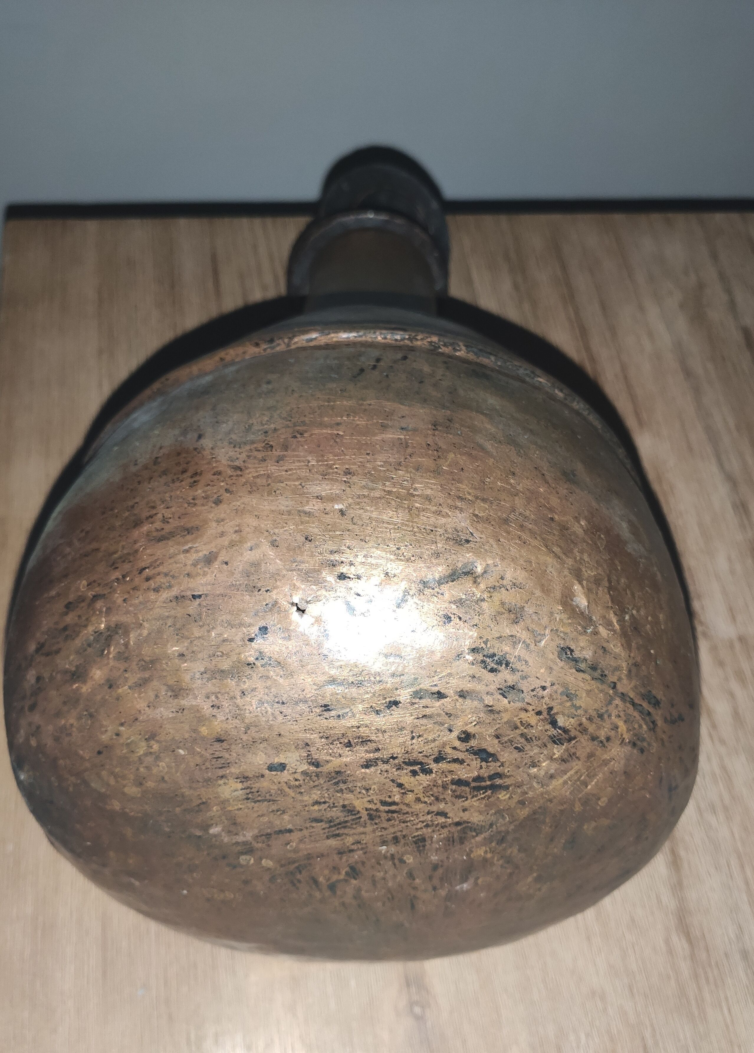 Burnt copper kettle before 1900