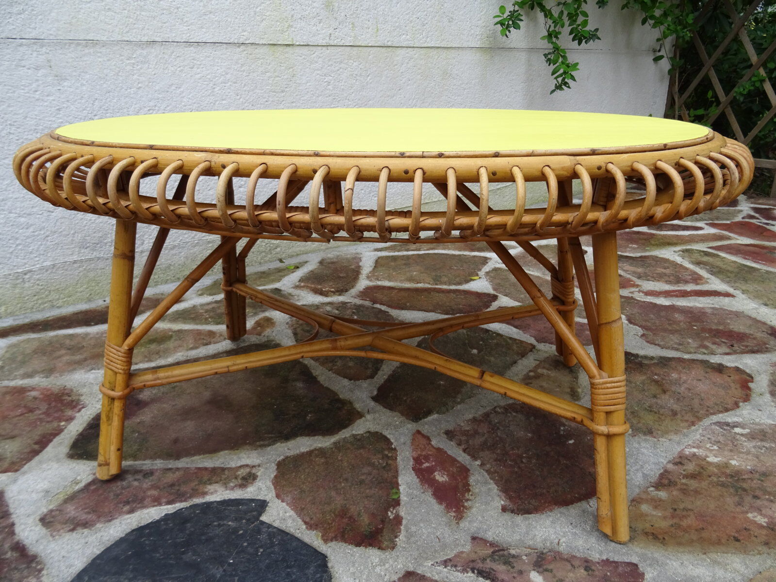 Sun rattan coffee table