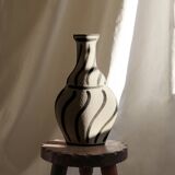 Ceramic Vase 'Morandi Vase - Black'