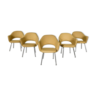 "Conference" armchairs by Eero Saarinen for Knoll, 1950s.