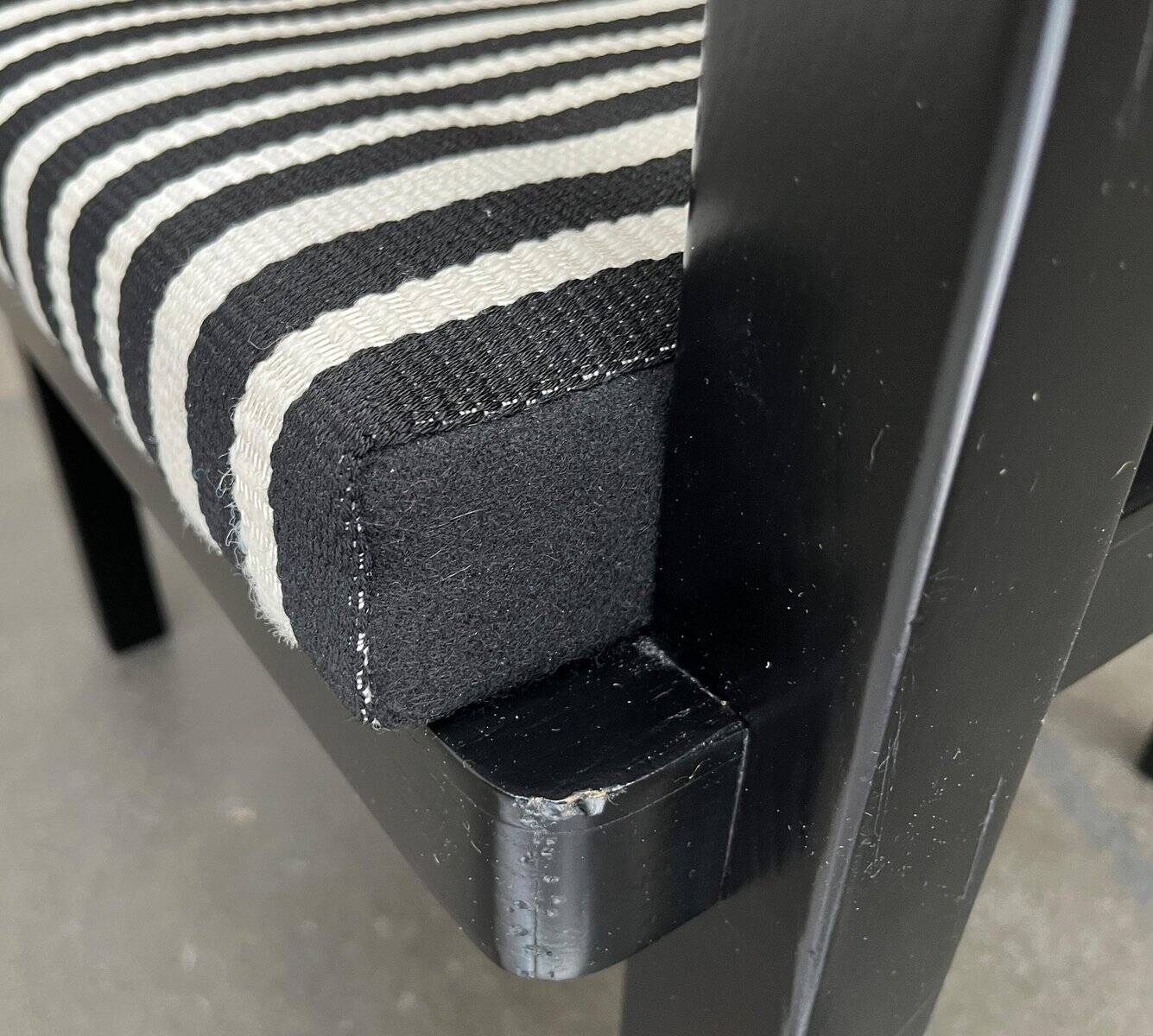 Set of German armchairs model D51 Fagus with Bauhaus patterned cushion by Walter Gropius for Tecta.