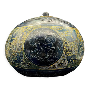 Boîte en papier mâché laqué