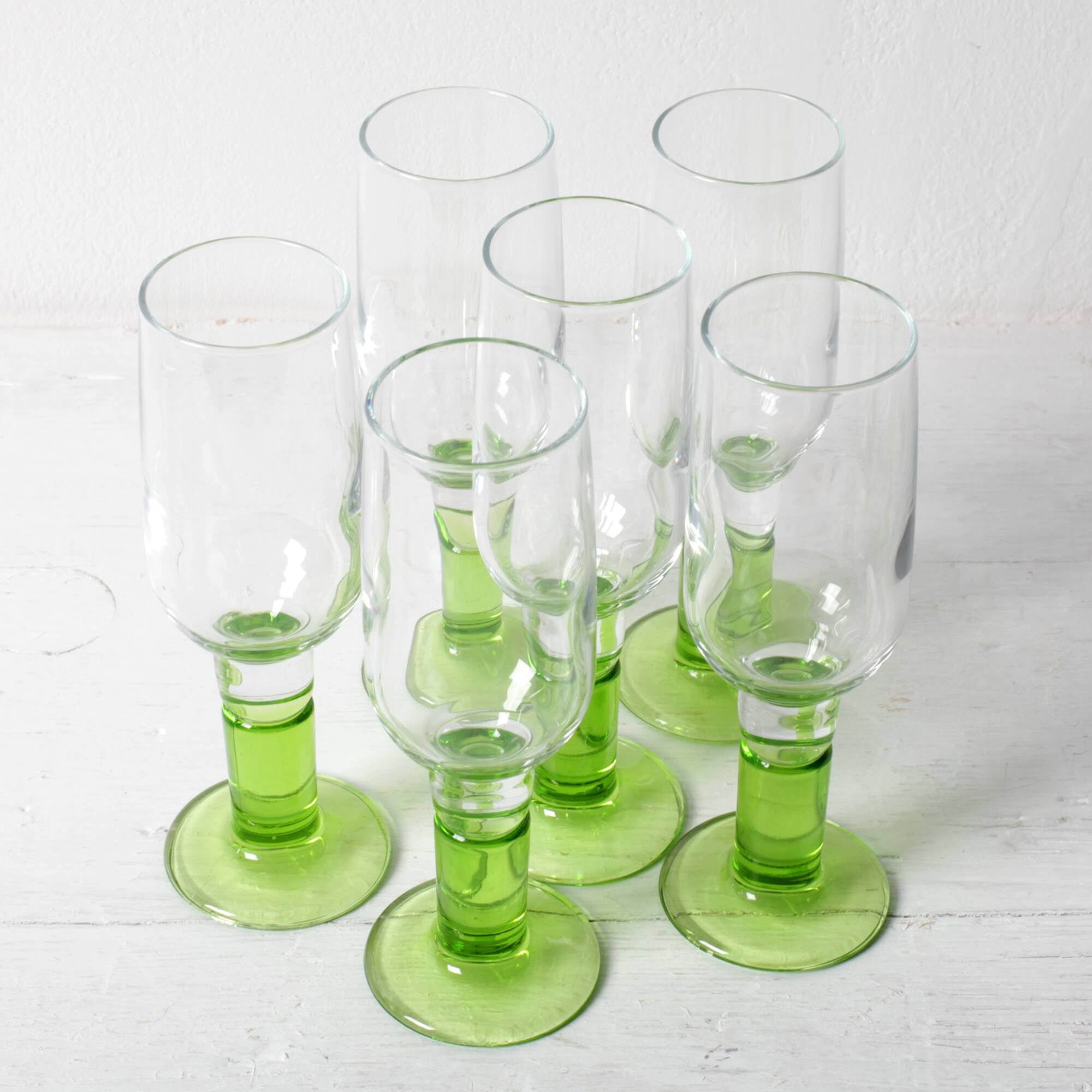 Set of 6 Limoncino Sherry Glasses / Green Sorbetto Stemware /Bormioli Rocco
