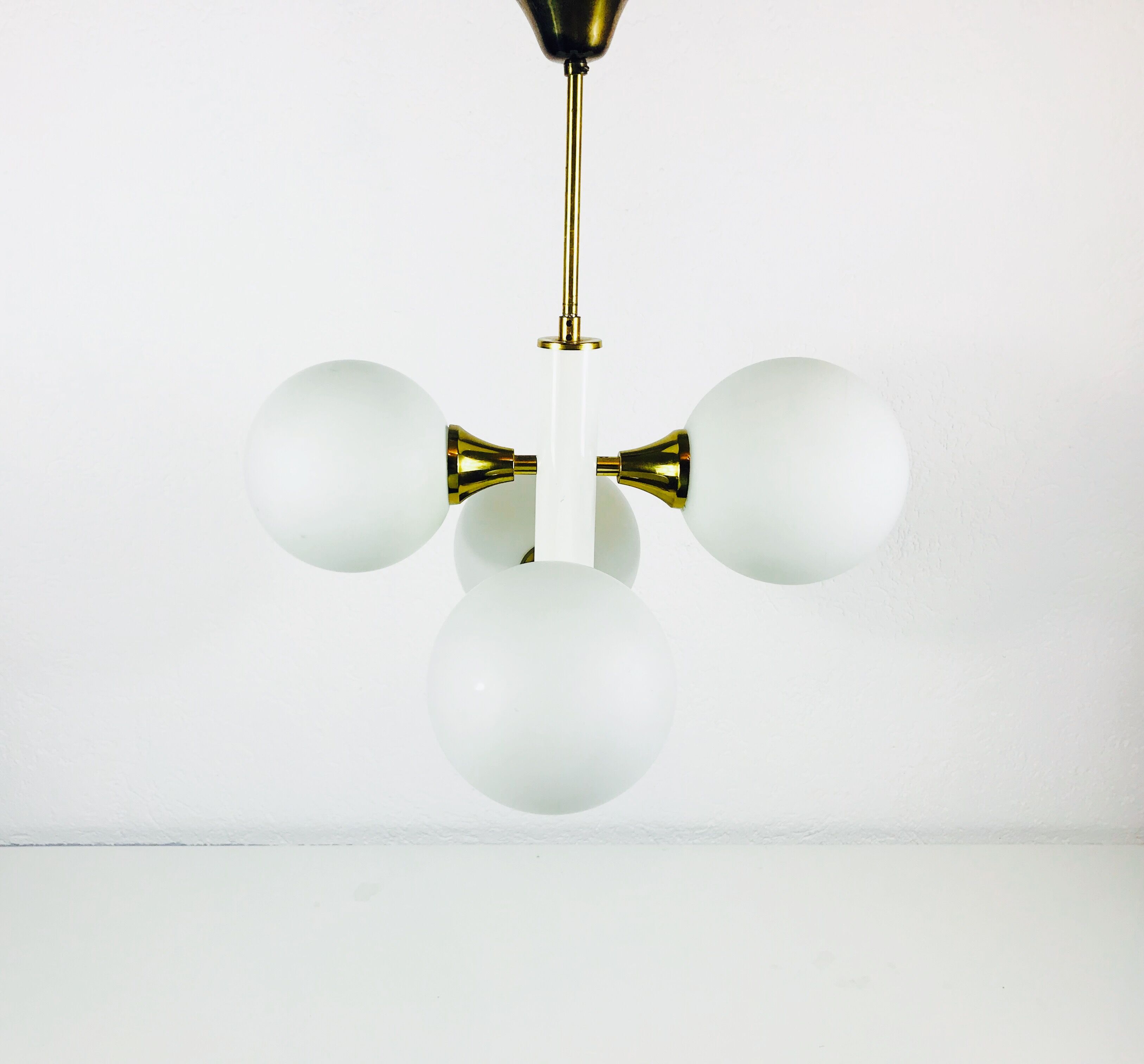 Kaiser Pop Art 4 opaline balls chandelier, 1960s