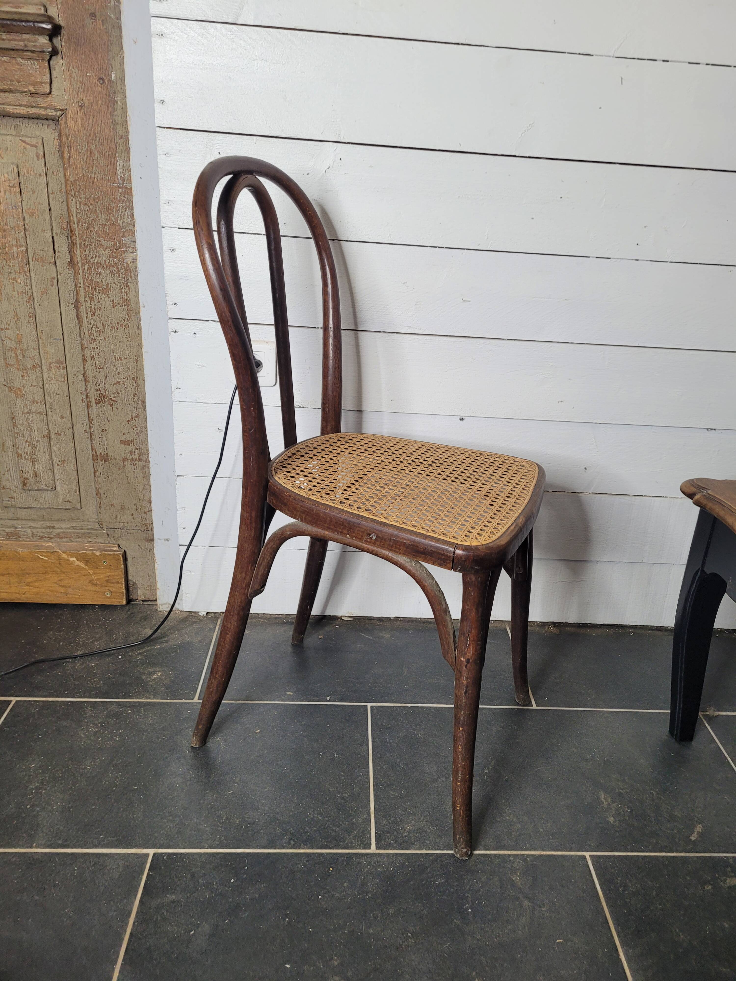 Bentwood bistro chair