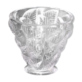 "Moissac" vase in molded-pressed glass, by René Lalique.
