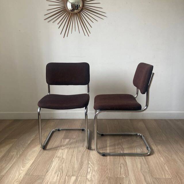 Cantilever chairs