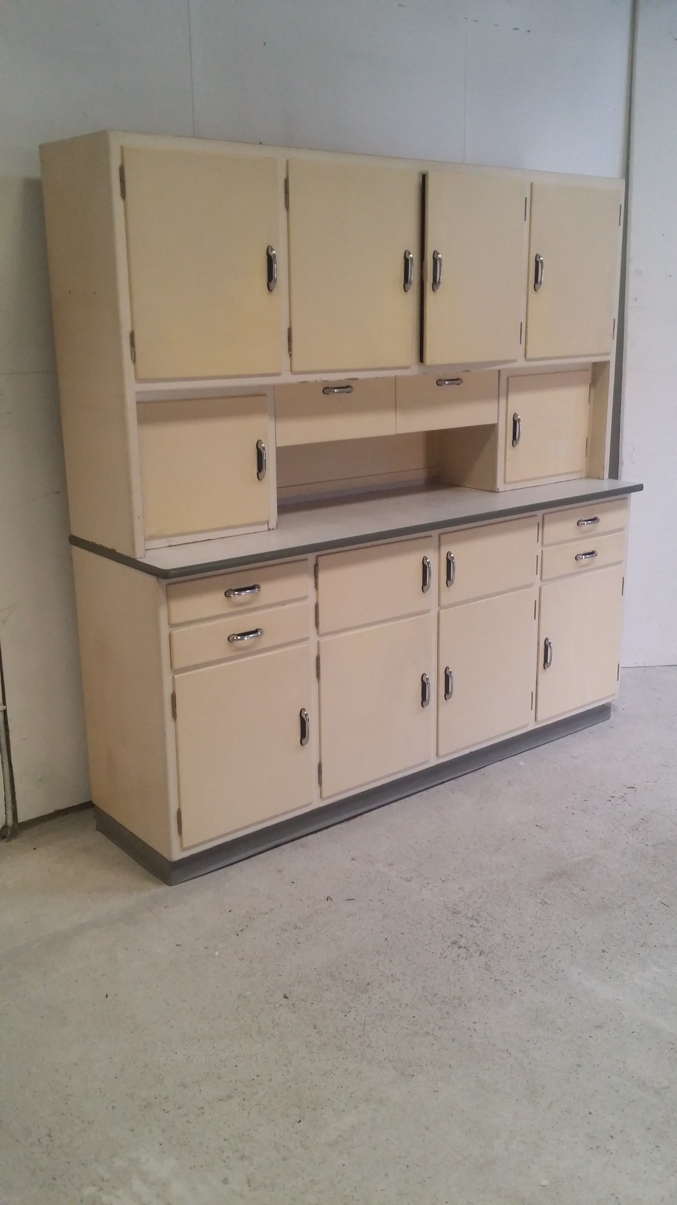 Buffet de cuisine meuble Mado années 50