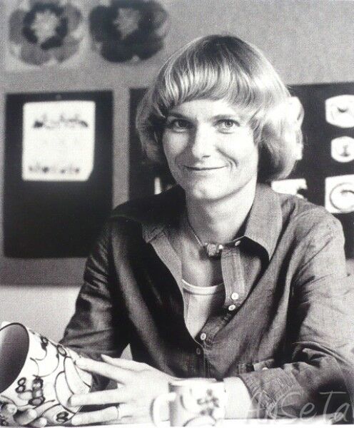 Dish of Ellen Malmer's Baca series for Royal Copenhagen