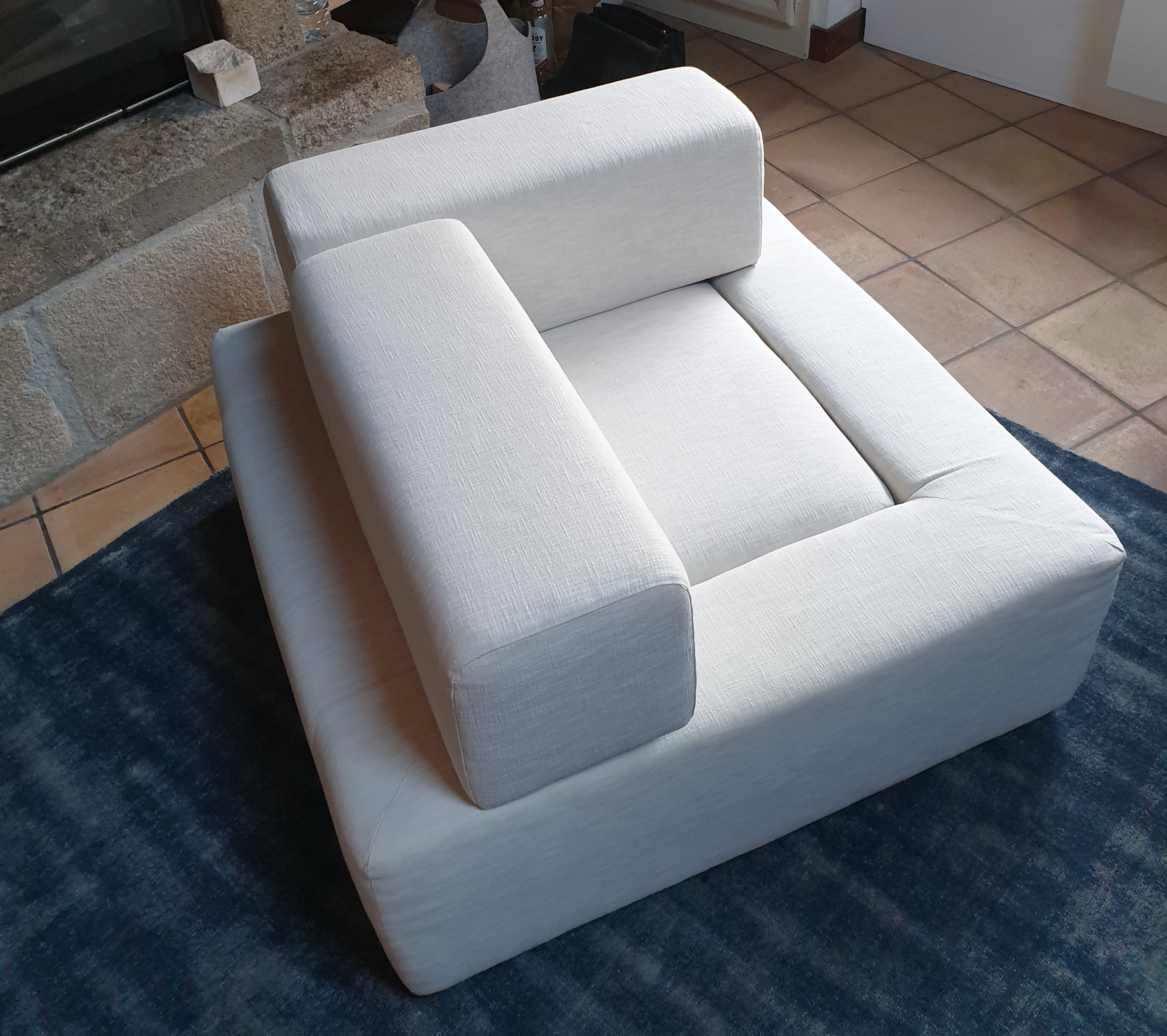 Cubic chair by "Sits"