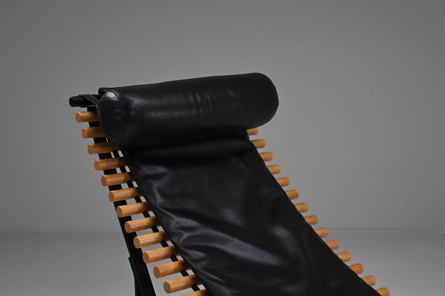 Chaise longue à dossier en épine dorsale par Peter Strassl, Allemagne des années 1970.